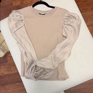 Chic Beige Puff Sleeve Sweater